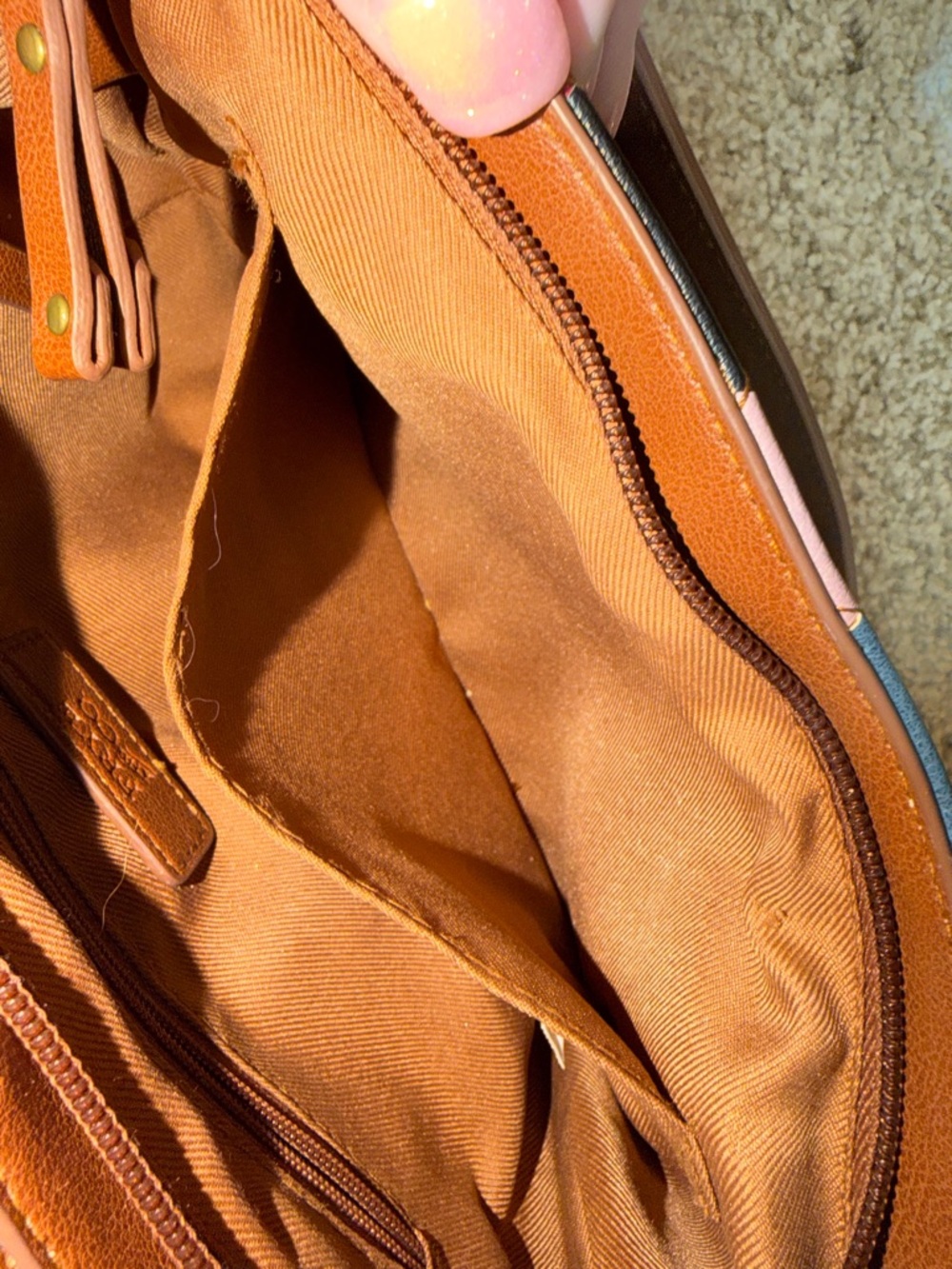 Frye & Co Patchwork Leather Shoulder Bag Boho Triangle Purse - Picture 9 of 10